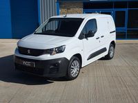 Used Peugeot Partner 120 HP (88 kW) 2020 White MPV
