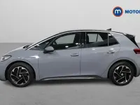 Usado VW ID.3 Pro 150 kW (204 HP) 2025 Cinzento Citadino