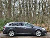 used Toyota Avensis 1.8 V-matic TR Nav 5dr