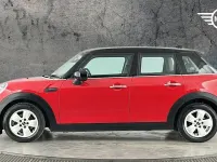 Used Mini Cooper Classic 134 HP (98 kW) 2023 Red Hatchback