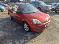 Second-hand Ford Fiesta Style 74 CP (54 kW) 2009 Roșu Hatchback