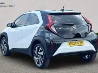 Used Toyota Aygo X 72 HP (52 kW) 2024 White SUV