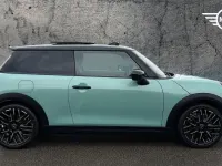 Used Mini Cooper S Hatch 201 HP (147 kW) 2024 Green Hatchback