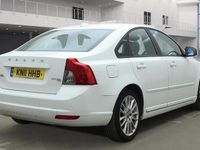 Used Volvo S40 SE 115 HP (84 kW) 2011 White Sedan