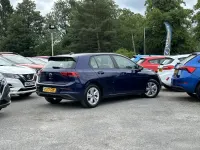 Used VW Golf VIII Life 115 HP (84 kW) 2023 Blue Hatchback