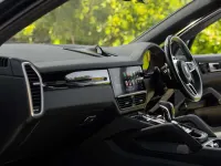 Used Porsche Cayenne 462 HP (339 kW) 2021 Black SUV