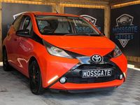 Used Toyota Aygo X-cite 69 HP (50 kW) 2015 Orange Hatchback