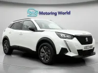 Used Peugeot 2008 Active+ 100 HP (73 kW) 2023 White SUV