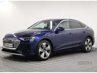 Usado Audi e-tron S-Line 300 kW (408 HP) 2023 Azul SUV