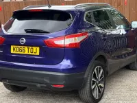 Used Nissan Qashqai Tekna 130 HP (95 kW) 2017 Blue SUV