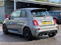 Begagnad Abarth 595 Pista 165 HK (121 kW) 2022 Grå Halvkombi