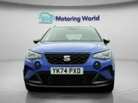 Begagnad Seat Arona FR 116 HK (85 kW) 2024 Blå SUV