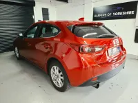 Used Mazda 3 2015 Red Hatchback