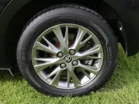 Używany Toyota Yaris Hybrid 2017 Czarny Hatchback
