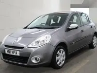 Usado Renault Clio II 75 HP (55 kW) 2011 Cinzento Citadino