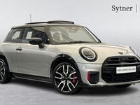 Usado Mini John Cooper Works Hatch 228 CV (167 kW) 2025 Plateado Utilitario