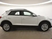 Used VW T-Roc Life 150 HP (110 kW) 2024 White SUV