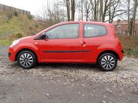 Used Renault Twingo 2010 Red Hatchback