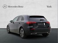 Begagnad Mercedes A200 Executive 147 HK (108 kW) 2024 Svart Halvkombi