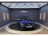Begagnad VW Golf VII R 310 HK (228 kW) 2017 Blå Halvkombi