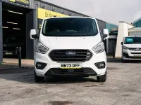 Used Ford Transit Custom Limited 130 HP (95 kW) 2023 White Van