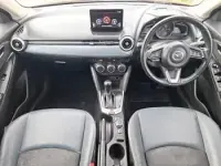 Used Mazda 2 Inclusive 90 HP (66 kW) 2022 Red Hatchback