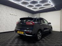 Used Kia Niro 2019 Blue SUV