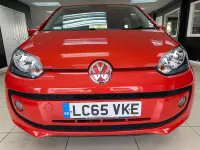 Käytetty VW up! high up! 2016 Oranssi Viistoperä