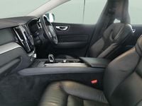 Used Volvo XC60 Core 349 HP (256 kW) 2022 Grey SUV