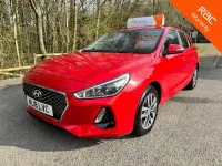 Used Hyundai i30 SE 110 HP (80 kW) 2018 Red Hatchback