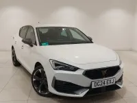 Używany Cupra Leon 150 KM (110 kW) 2024 Biały Hatchback