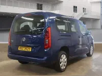 Used Vauxhall Combo S 100 HP (73 kW) 2020 Blue MPV