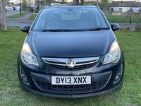 Second-hand Vauxhall Corsa 2013 Negru Hatchback
