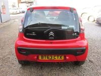 Used Citroën C1 68 HP (50 kW) 2013 Red Hatchback