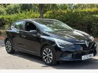 Used Renault Clio Iconic 140 HP (102 kW) 2022 Metallic  diamond black  Hatchback