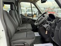 Used Vauxhall Movano 130 HP (95 kW) 2019 White MPV