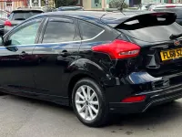 Usado Ford Focus Titanium 125 HP (91 kW) 2018 Preto Citadino