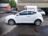 Begagnad Alfa Romeo MiTo Lusso 135 HK (99 kW) 2010 Vit Halvkombi