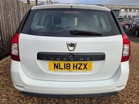 Used Dacia Logan MCV Lauréate 73 HP (53 kW) 2018 White Estate