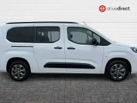 Used Vauxhall Combo Ultimate 100 kW (136 HP) 2025 White MPV