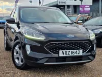Usado Ford Kuga Zetec 120 CV (88 kW) 2020 Negro SUV