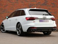 Usado Audi S4 Black Edition 347 HP (255 kW) 2020 Branco Carrinha