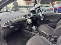 Used Vauxhall Corsa S 100 HP (73 kW) 2018 White Hatchback