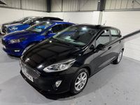 Used Ford Fiesta Zetec 70 HP (51 kW) 2018 Black Hatchback