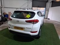 Used Hyundai Tucson SE 2016 White SUV