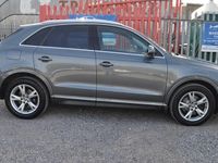 Begagnad Audi Q3 Design 150 HK (110 kW) 2015 Grå SUV