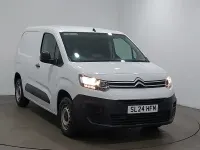 Used Citroën Berlingo 100 HP (73 kW) 2024 White MPV