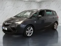 Used Vauxhall Zafira Tourer SRi 140 HP (102 kW) 2015 Grey MPV