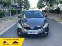 Usado Kia Ceed 2010 Cinzento Citadino