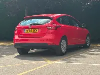 Used Ford Focus Style 105 HP (77 kW) 2015 Red Hatchback